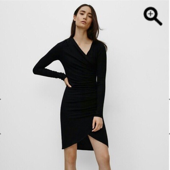 Aritzia long sleeve dress - Picture 2 of 3